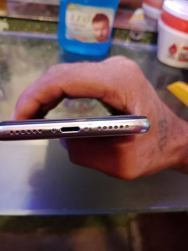 iPhone X ALL OK 10/10 nono PTA JUST BATTERRY CHANGE 2