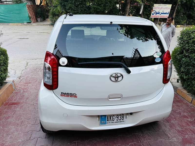 Toyota Passo 2015 Hanna + 3