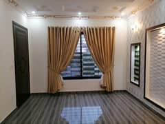 Prime Location Lower Portion 10 Marla For rent In Jubilee Town 0