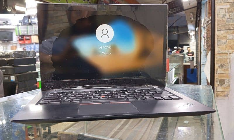 Lenovo Thinkpad X1 carbon 2