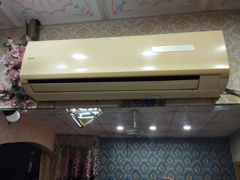 Hair 1.5 ton Split Ac 1