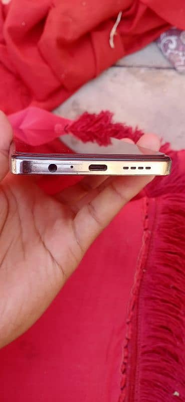 Infinix note 30 simple orange color 1