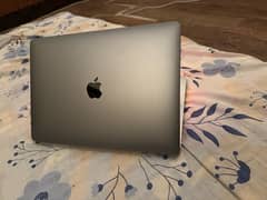 MacBook Pro 2017 Retina Display