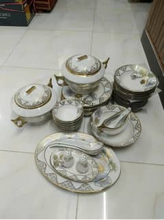 Beautiful Dinner set and Tea set.