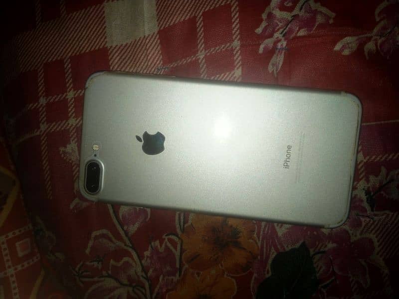 I phone 7 plus non pta Hai 1