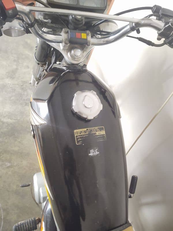 Honda 125 CG 2021 model Karachi nbr only call no msg 6