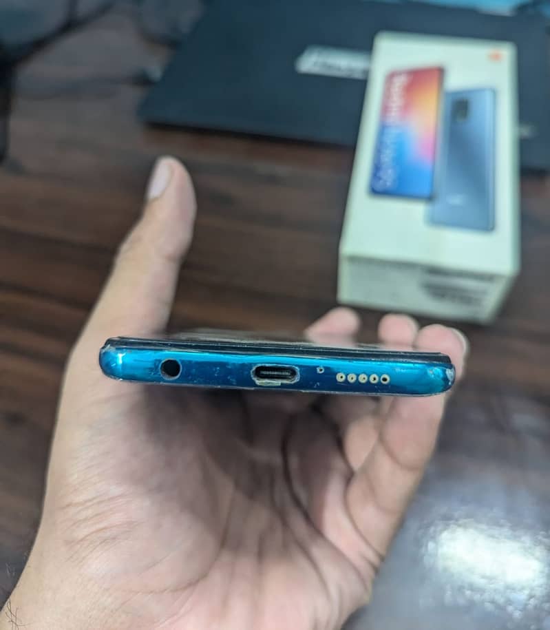 Redmi Note 9s with BOX 10/10 Condition 7