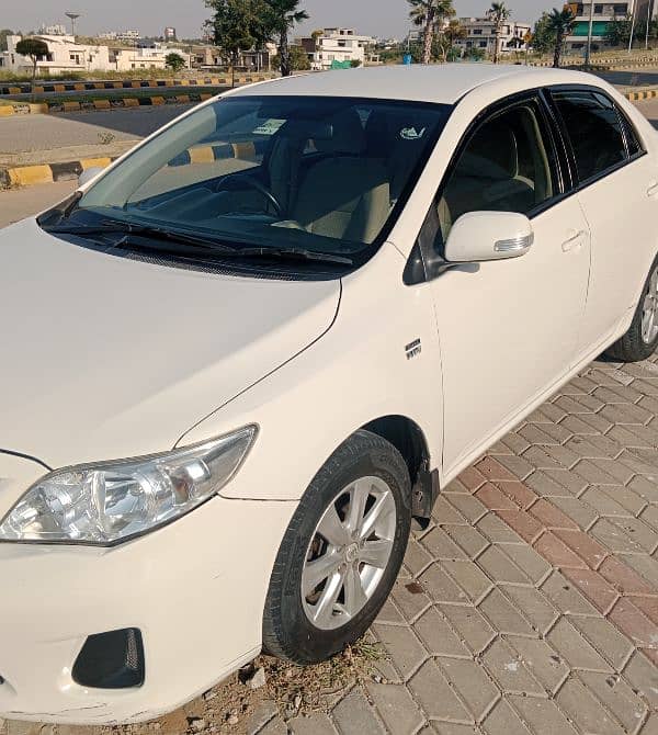 Toyota Corolla GLI 2013 1.6 VVTI 8