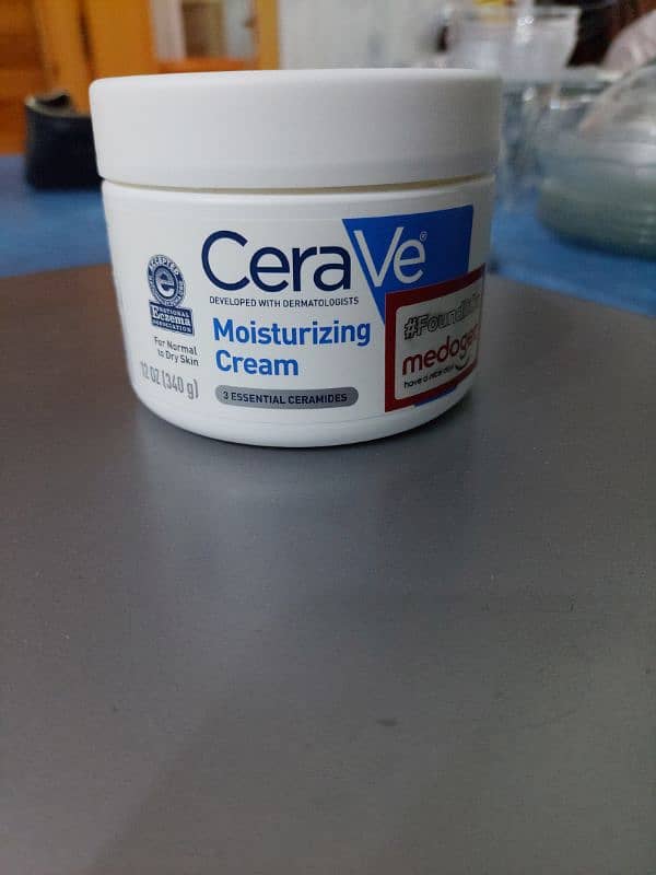 Cerave moisturising cream for normal to dry skin-340g 0