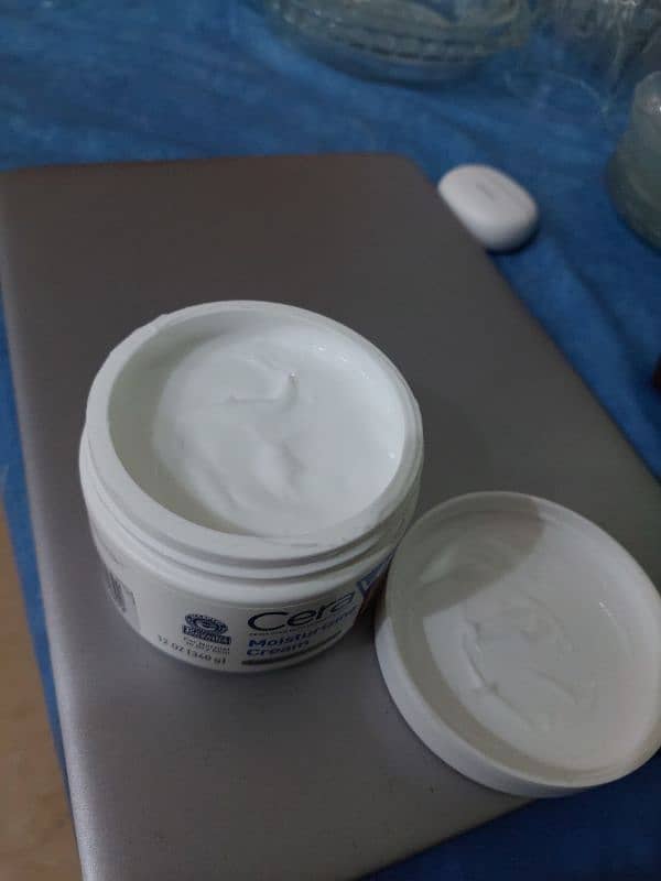 Cerave moisturising cream for normal to dry skin-340g 4