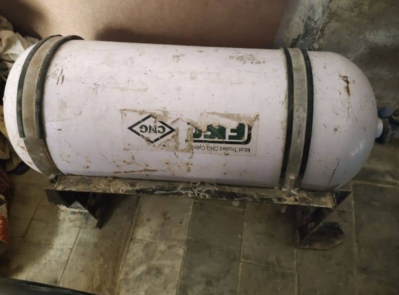 Suzki Mehran Company CNG Cylinder & Kit 0