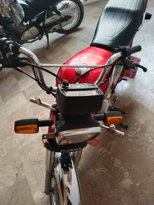 Honda cd 70 2022 neat and clean condition exchange possible 4