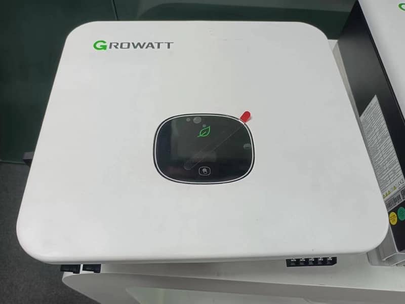 Growatt 10-12 kw inverters at best price 1