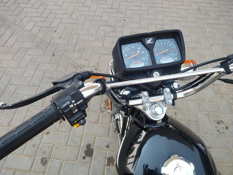 Honda 125 2023 modle For sell Applied 8