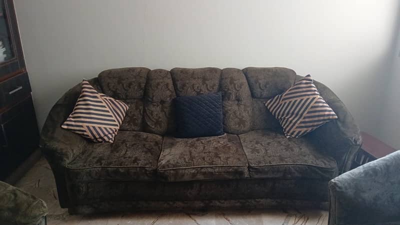 7seater sofa 0