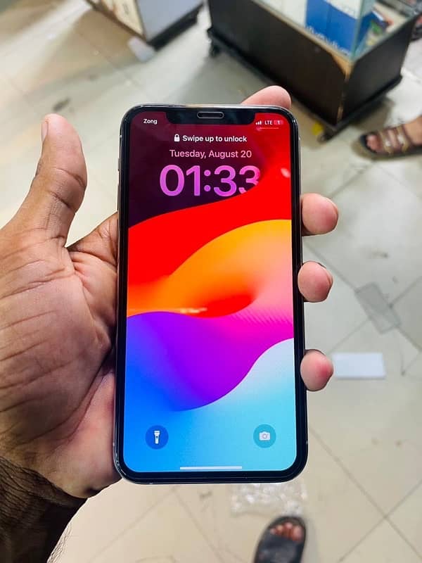 iPhone 11 pro 2