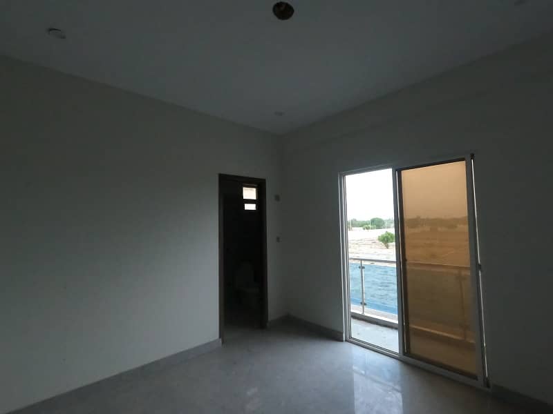 Prime Location Al-Jadeed Residency Flat Sized 750 Square Feet Is Available 4