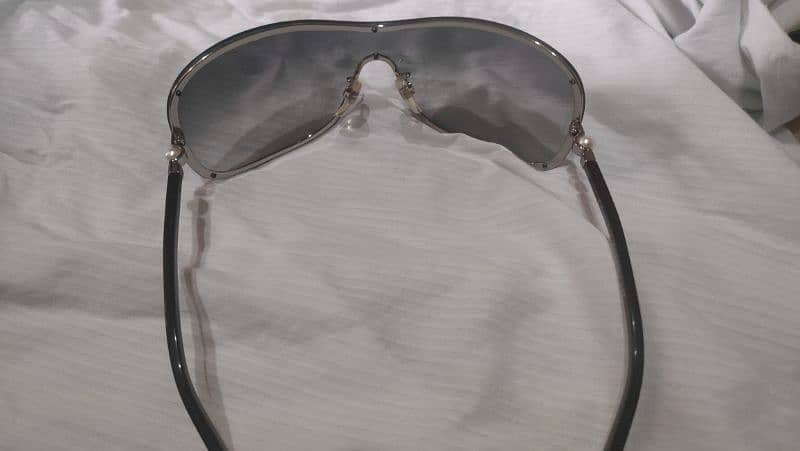 Sun Glasses ( collection Perle) CHANEL 1