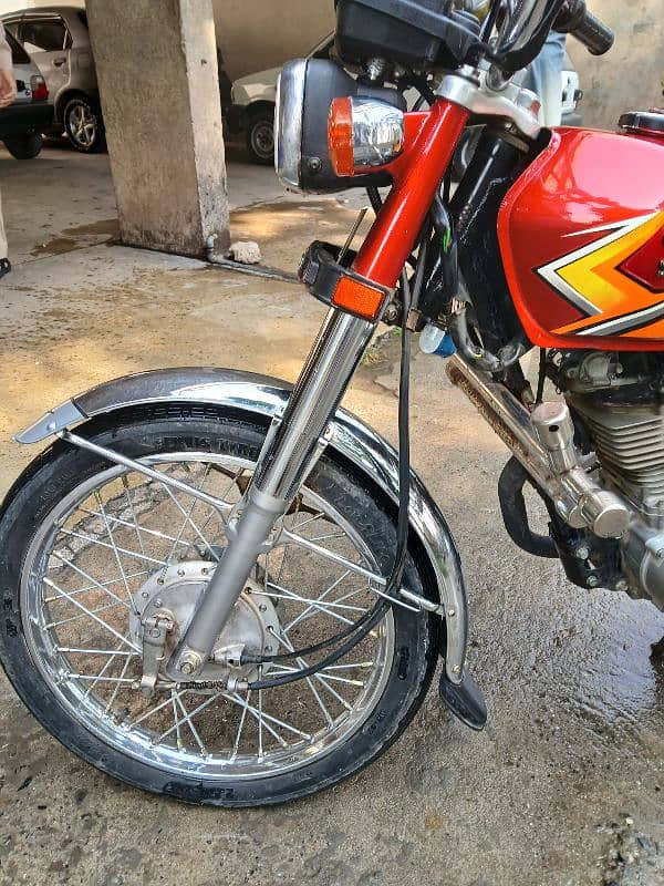 Honda  125 cg 1