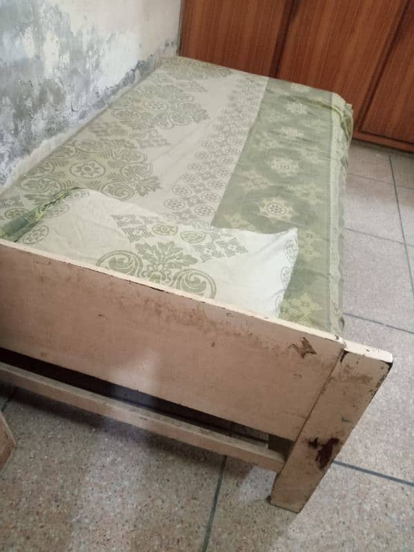 Single bed with mattress 1