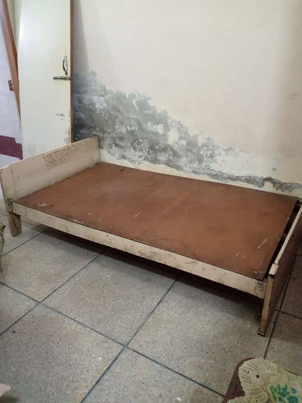 Single bed with mattress 2