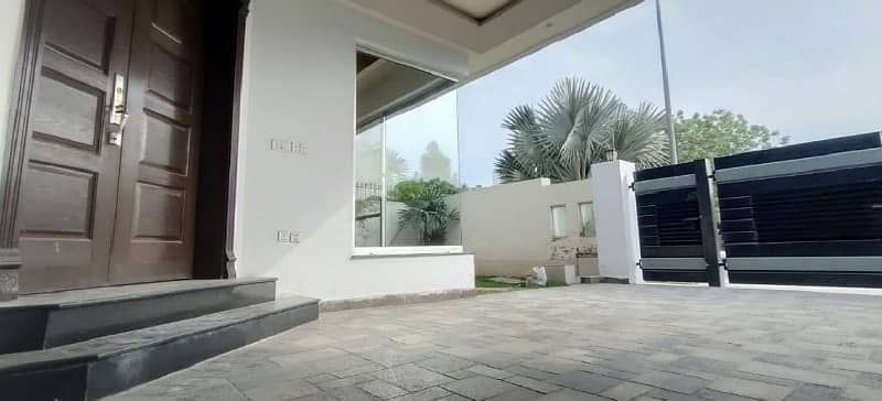 10 Marla Luxury Bunglow For Sale In DHA Phase 4,Block EE, Lahore. 22