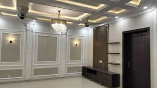 10 Marla House Available In Bahria Town - Shaheen Block For rent 0