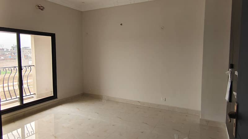 Spacious One-Bedroom Apartment Available For Rent Ideal Location And Modern Comforts! 0