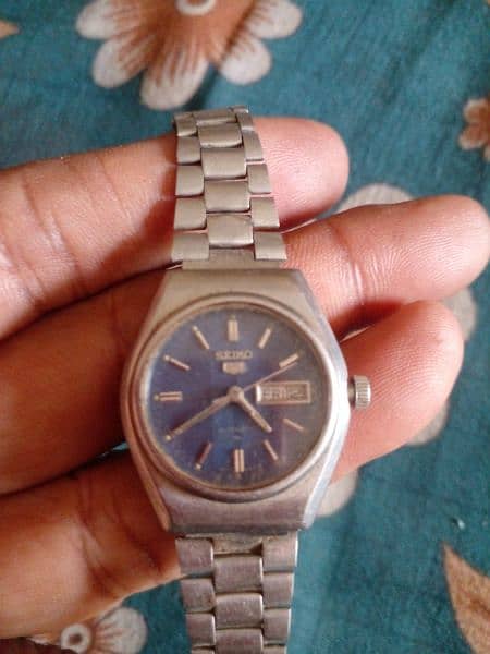 All ladies watches casio seiko citizen swatch and others 10