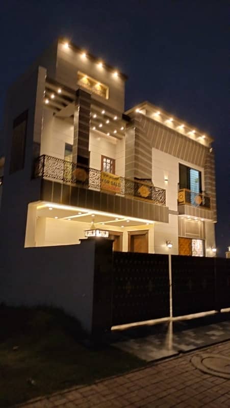 In Bahria Town - Block BB 5 Marla House For sale 4