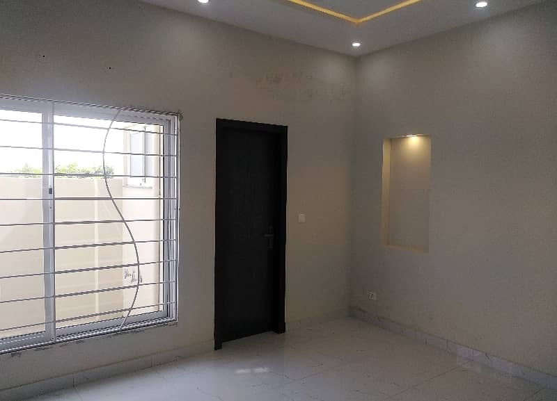 In I-10/2 Of Islamabad, A 1000 Square Feet House Is Available 3