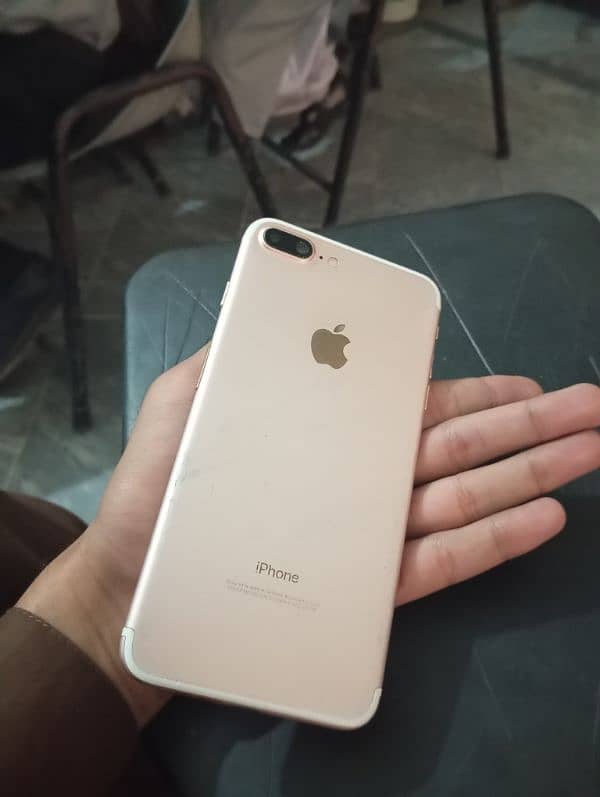 i phone 7 plus 0