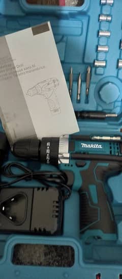 Cordless Heavy duty Screwdriver kit with accessories