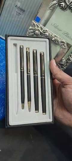 PARKER UK 4 PENS