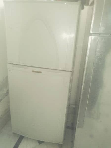 dawalance frige for sale 0