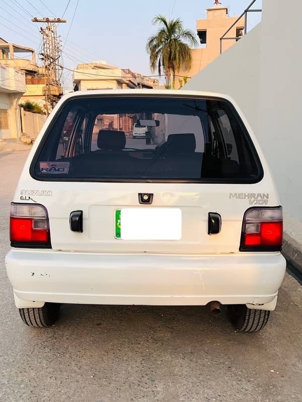 Suzuki Mehran VXR 2016 1