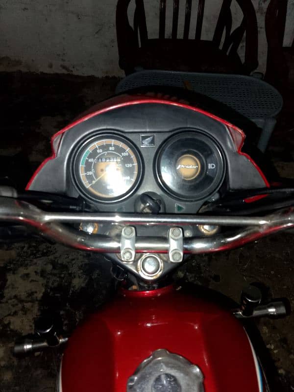 Honda 100 pridor sahiwal number 0340/6618/356 8