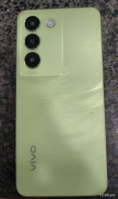 vivo y100