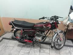 Honda 125 22/23 model