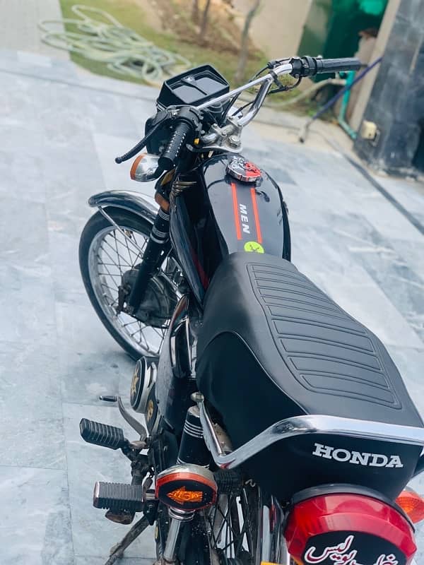 Honda 125 modal 2019 4