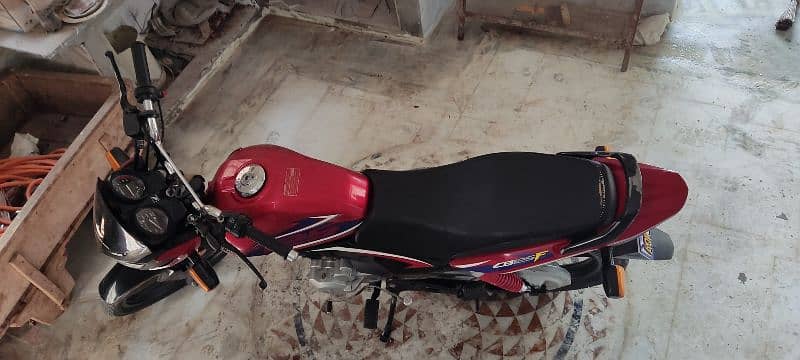 Honda f Deluxe 125 5