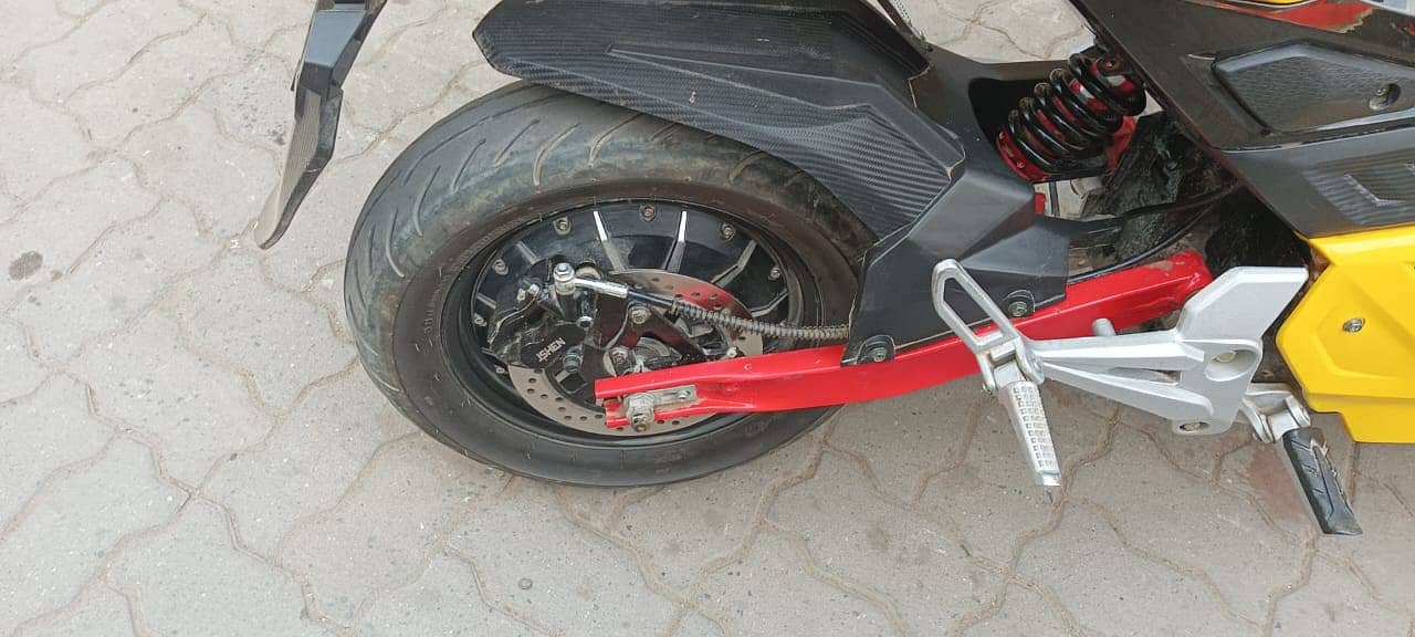 Jolta electric sports bike without battery 15