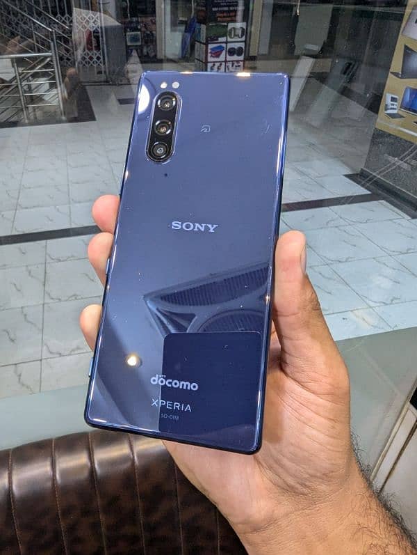 Sony Xperia 5 1