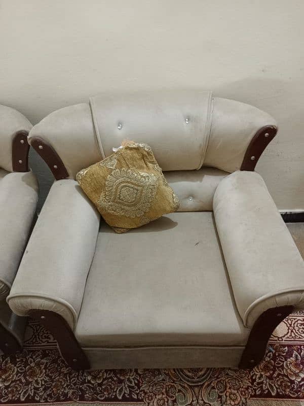 sofa for sale 0