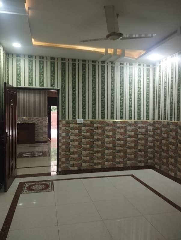 I-8 Almost Brand New One Kanal Upper Portion With Separate Gate For Rent 6