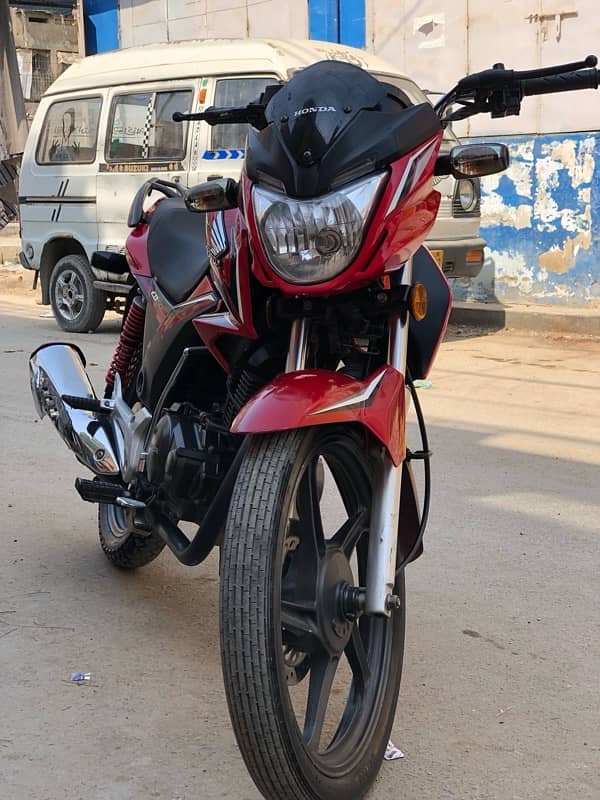 Honda CB 150F 5