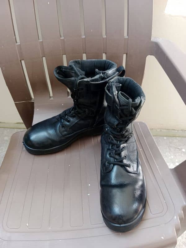 DMS military Long Shoes black 7 number 3