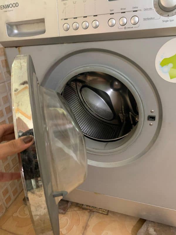 Fully automatic washing machine 2