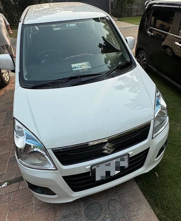 Suzuki Wagon R 2023 1