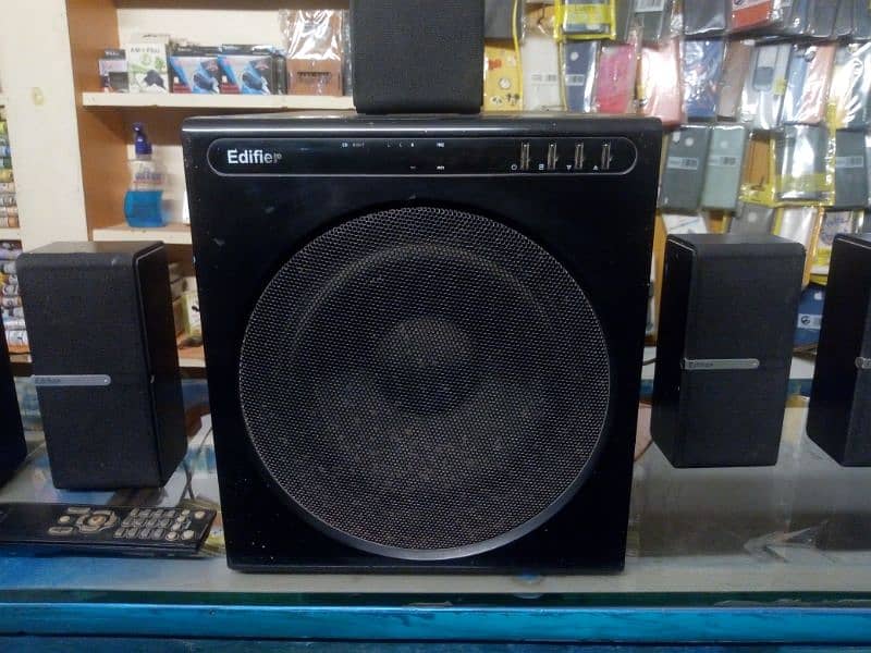 HI FRIENDS I WANT TO SALE MY EDIFIER SOUND 5.1 SYSTEM 3